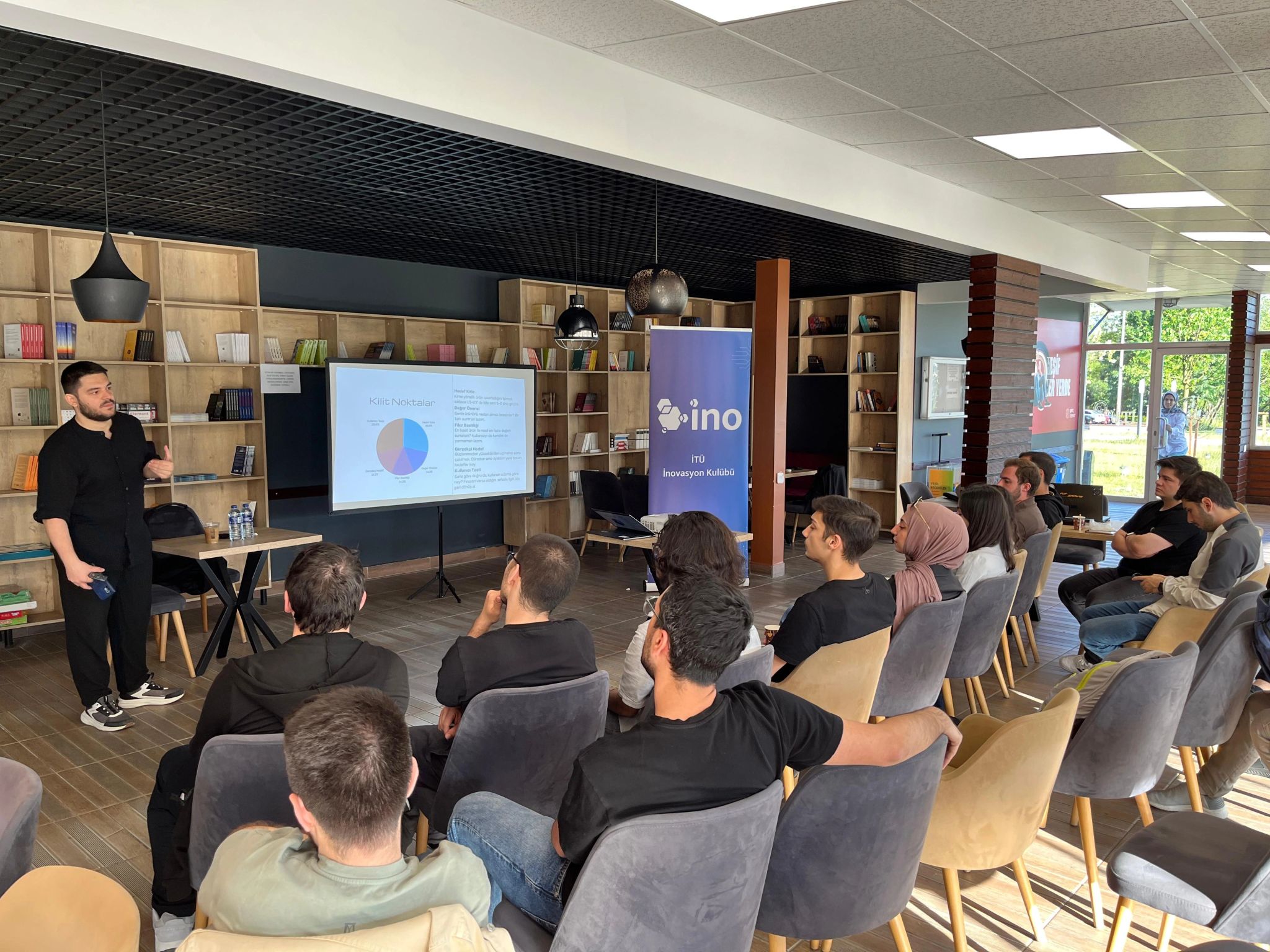 Girişimci İşadamları Vakfı etkinlik fotoğrafı 4